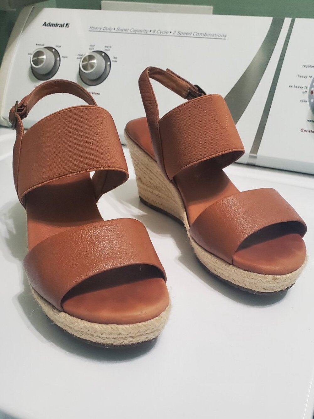 Gentle Souls Kara Tan Espadrille Wedge | 8.5